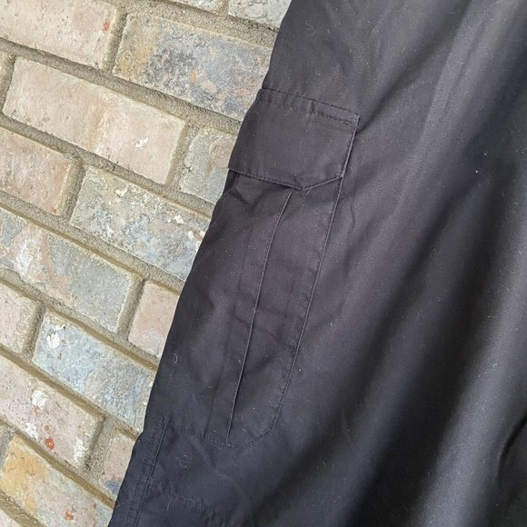 Men’s Craghoppers Basecamp Solarshield Fleece Lined Black Cargo Pants Size Large - Picture 4 of 7